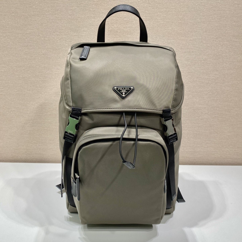 Pra*a backpacks